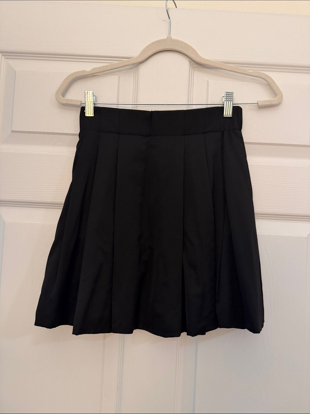 Women's Black Pleated Circle Skirt - Flared Skater Style